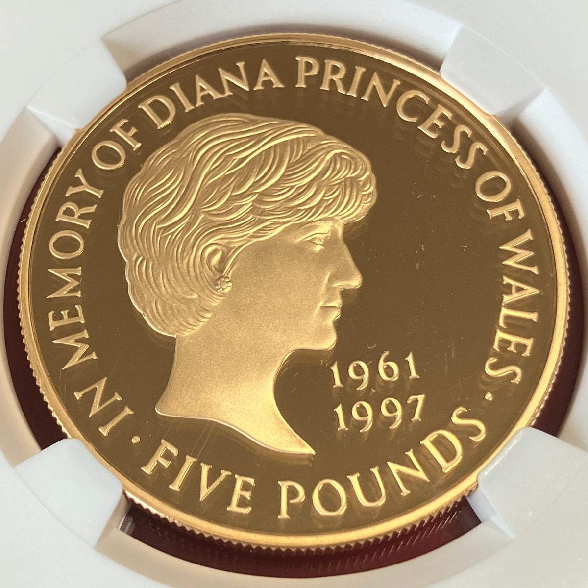 SOLD】1999年 英国 ダイアナ妃追悼記念 5ポンド金貨 PF70UCAM 最高鑑定 