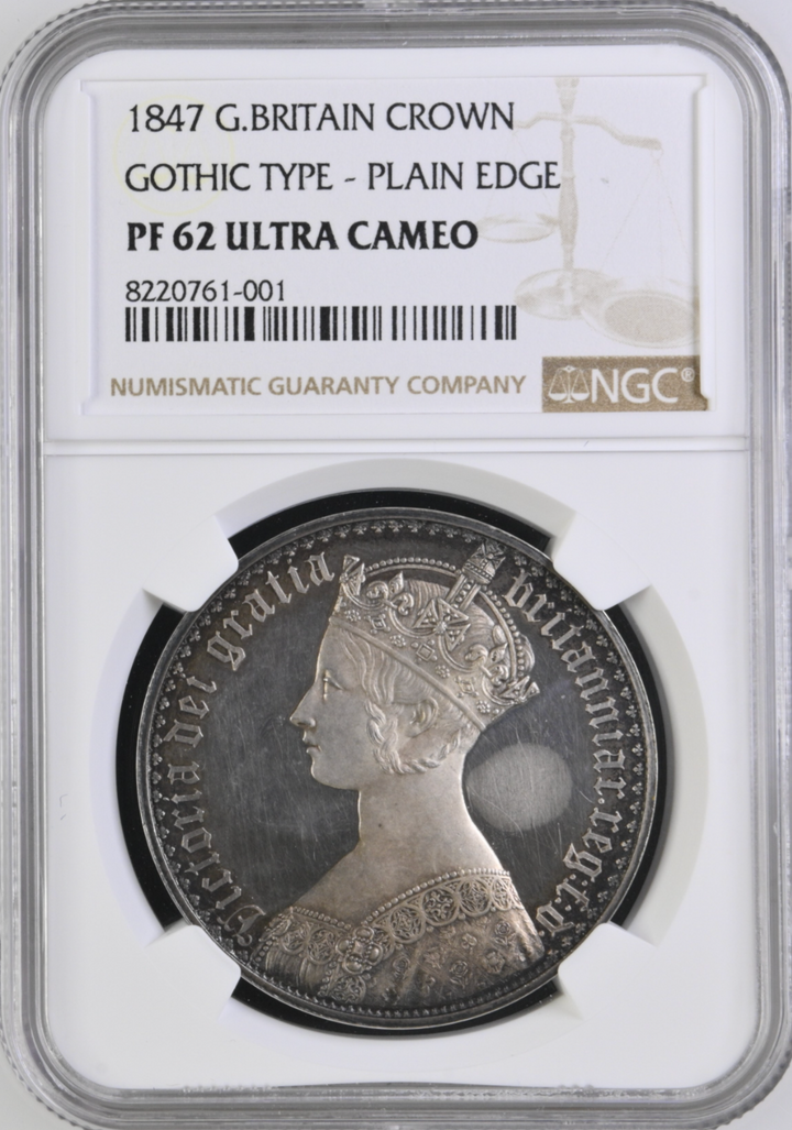 SOLD】1847年 英国🇬🇧 ゴシッククラウン銀貨 PURE SILVER プレーン