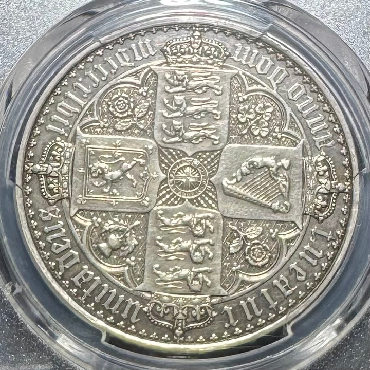 1847年 英国🇬🇧 ゴシッククラウン銀貨 UN DEC. PCGS PR58 – FIRST