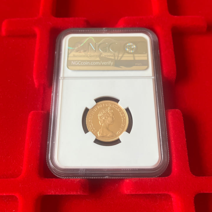 SOLD1982年 英国 ヤングエリザベス ソブリン金貨 プルーフ SOLD1982年 英国 ヤングエリザベス ソブリン金貨 プルーフ