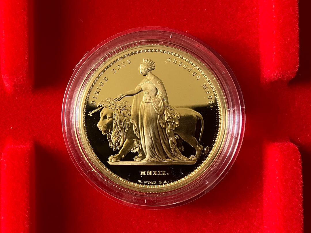 2019年 英国 ロイヤルミント ウナとライオン 200ポンド 2オンス プルーフ 金貨 – FIRST SOVEREIGN