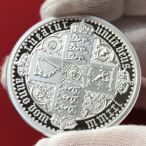 最高鑑定 2021 ゴシッククラウン ロイヤルミント 2oz 銀貨 PF70 【公式